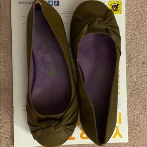Brown Women’s Flats